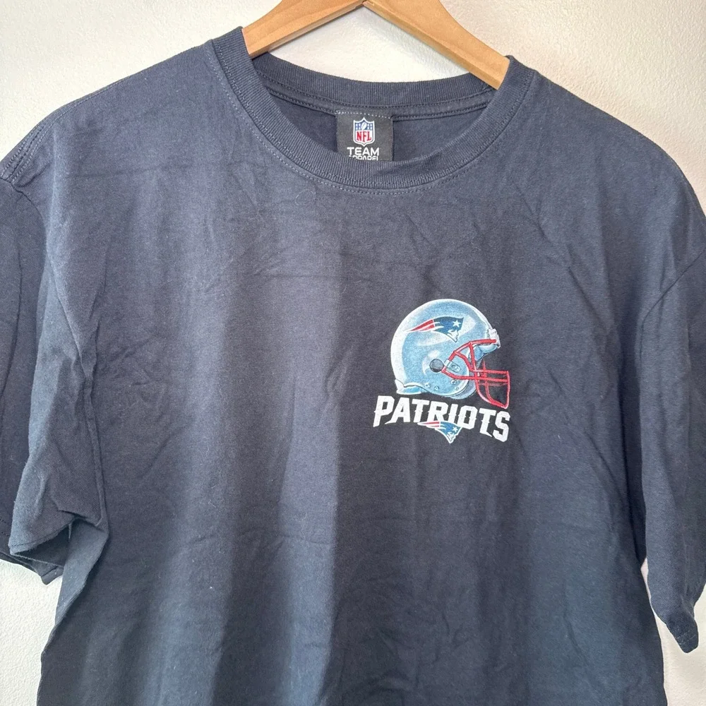 NFL Team Apparel New England Patriots Graphic T-Shirt Black Men's Large